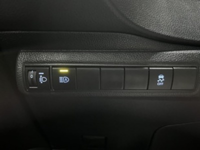 Toyota Corolla 1.8 125 Híbrido Active Tech E-CVT 90 kW (122 CV) Toyota Corolla 1.8 125 Híbrido Active Tech E-CVT 90 kW (122 CV)