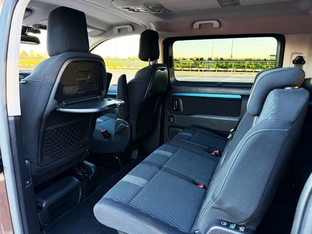 PeugeotTraveller BlueHDi 120 S&S Active Long 88 kW (120 CV) Vehículo usado en Barcelona - 10