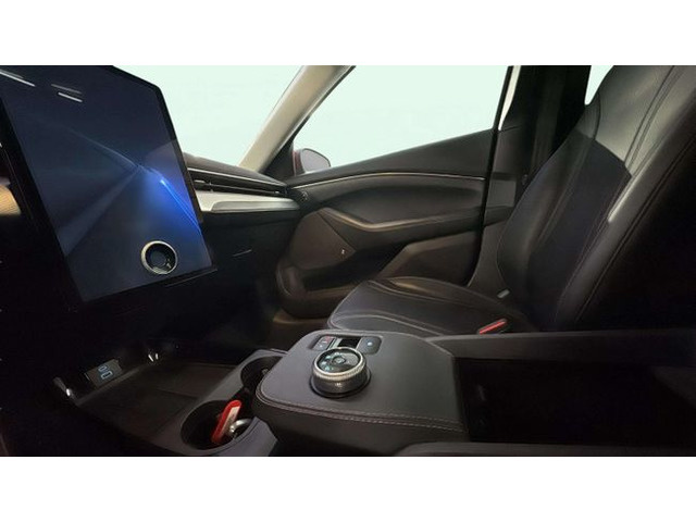 FordMustang Mach-E AWD Batería 98.8Kwh 216 kW (294 CV) Vehículo usado en Barcelona - 16