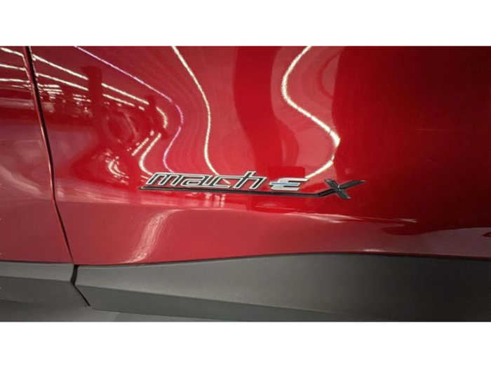 FordMustang Mach-E AWD Batería 98.8Kwh 216 kW (294 CV) Vehículo usado en Barcelona - 28 FordMustang Mach-E AWD Batería 98.8Kwh 216 kW (294 CV) Vehículo usado en Barcelona - 28