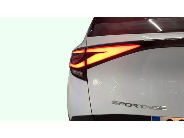 KiaSportage 1.6 T-GDi HEV Drive 4x2 158 kW (215 CV) Vehículo usado en Barcelona - 19