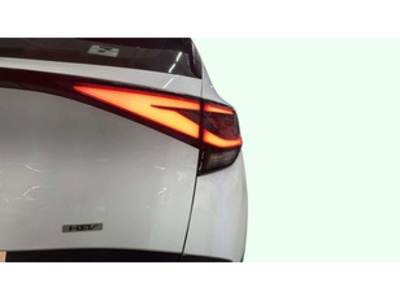 Kia Sportage 1.6 T-GDi HEV Drive 4x2 158 kW (215 CV) Kia Sportage 1.6 T-GDi HEV Drive 4x2 158 kW (215 CV)