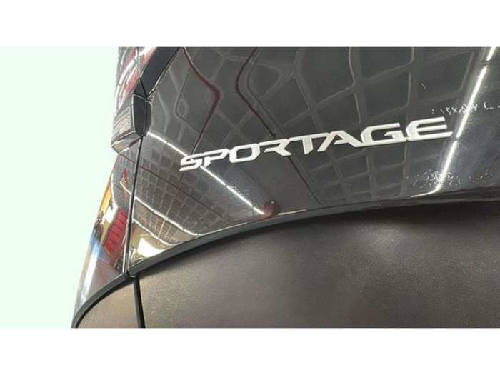 KiaSportage 1.6 T-GDi Drive 4x2 110 kW (150 CV) Vehículo usado en Barcelona - 19 KiaSportage 1.6 T-GDi Drive 4x2 110 kW (150 CV) Vehículo usado en Barcelona - 19