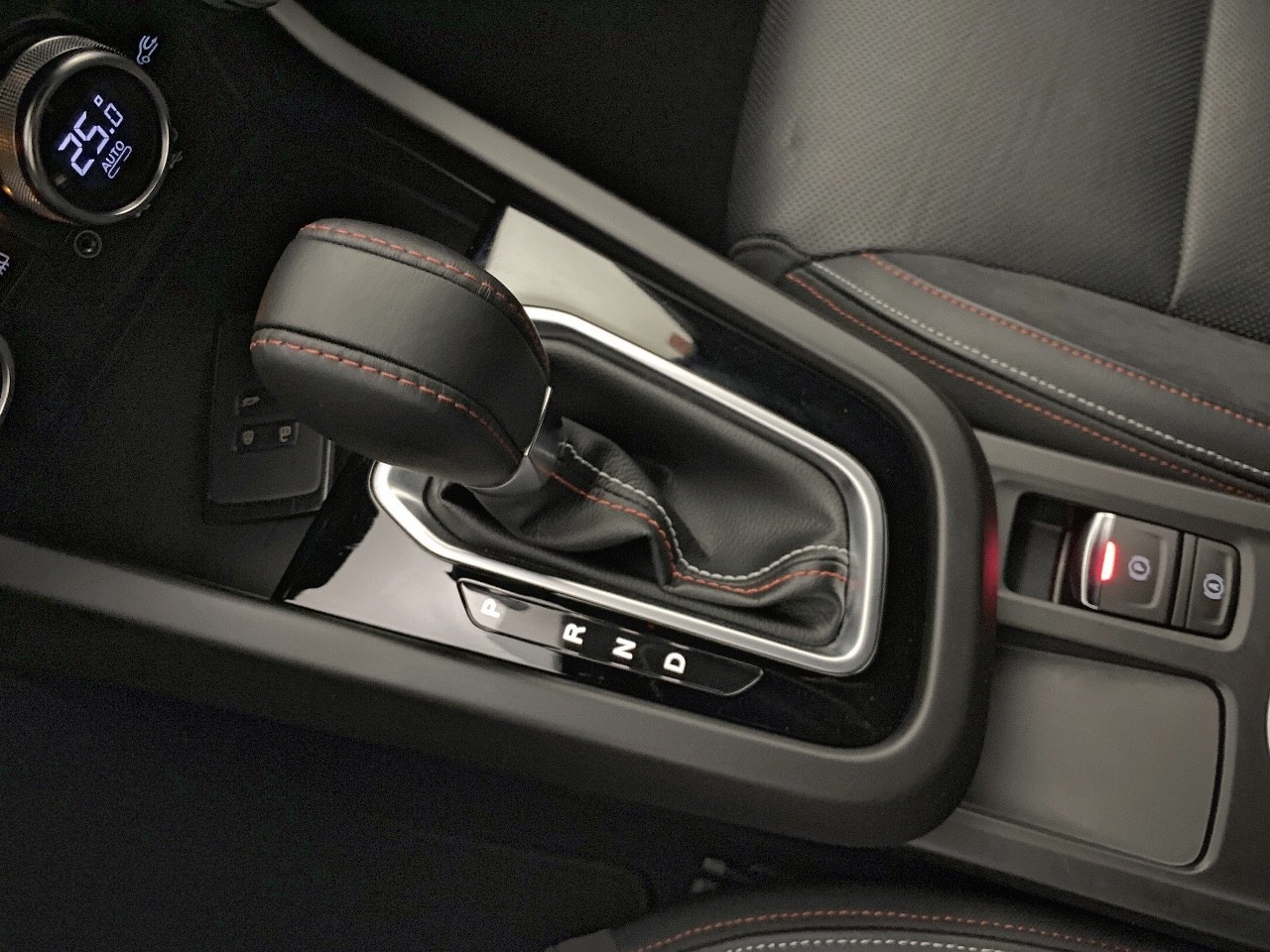 Renault Arkana RS Line TCe 103 kW (140 CV) EDC Microhíbrido - 7