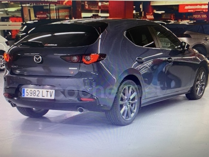 MazdaMazda 3 2.0 e-SKYACTIV-G Zenith 89 kW (122 CV) Vehículo usado en Barcelona - 3 MazdaMazda 3 2.0 e-SKYACTIV-G Zenith 89 kW (122 CV) Vehículo usado en Barcelona - 3