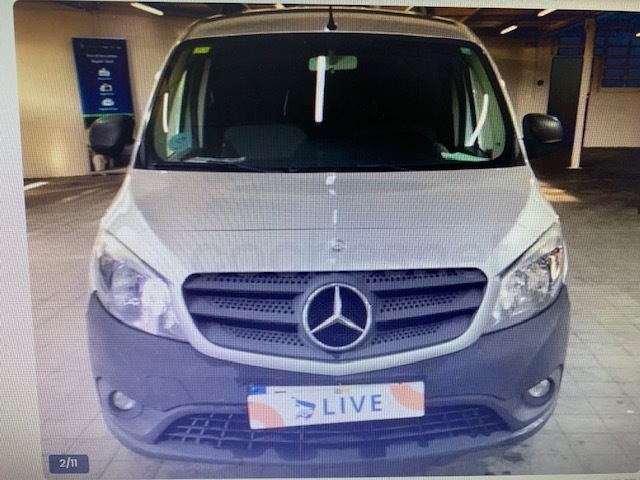 Mercedes-BenzCitan Combi 109 CDI Crew Largo 66 kW (90 CV) Vehículo usado en Barcelona - 2