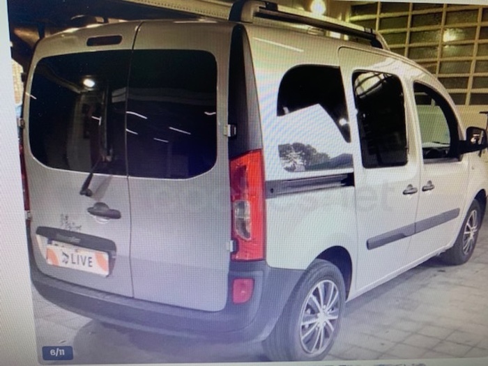 Mercedes-BenzCitan Combi 109 CDI Crew Largo 66 kW (90 CV) Vehículo usado en Barcelona - 4 Mercedes-BenzCitan Combi 109 CDI Crew Largo 66 kW (90 CV) Vehículo usado en Barcelona - 4