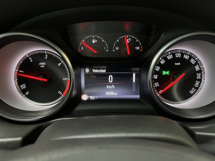 OpelInsignia GS 1.6 CDTi Turbo D Excellence 100 kW (136 CV) Vehículo usado en Barcelona - 20 OpelInsignia GS 1.6 CDTi Turbo D Excellence 100 kW (136 CV) Vehículo usado en Barcelona - 20