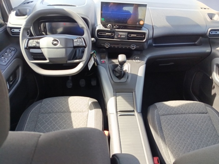 Opel Combo Combi 1.5 Td S/S 74 kW (100 CV) KM0 en Las Palmas - 9 Opel Combo Combi 1.5 Td S/S 74 kW (100 CV) KM0 en Las Palmas - 9