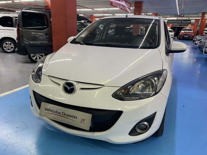 MazdaMazda 2 1.3 Style+ 55 kW (75 CV) Vehículo usado en Barcelona - 4 MazdaMazda 2 1.3 Style+ 55 kW (75 CV) Vehículo usado en Barcelona - 4