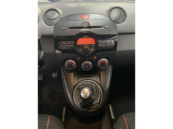 MazdaMazda 2 1.3 Style+ 55 kW (75 CV) Vehículo usado en Barcelona - 16 MazdaMazda 2 1.3 Style+ 55 kW (75 CV) Vehículo usado en Barcelona - 16
