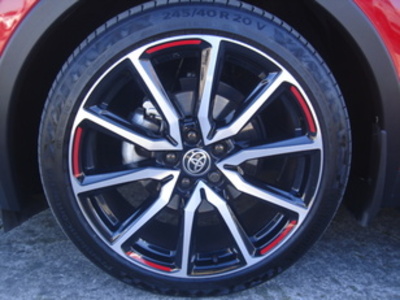 Toyota C-HR 220PH Premiere Edition GR Sport 164 kW (223 CV) Toyota C-HR 220PH Premiere Edition GR Sport 164 kW (223 CV)