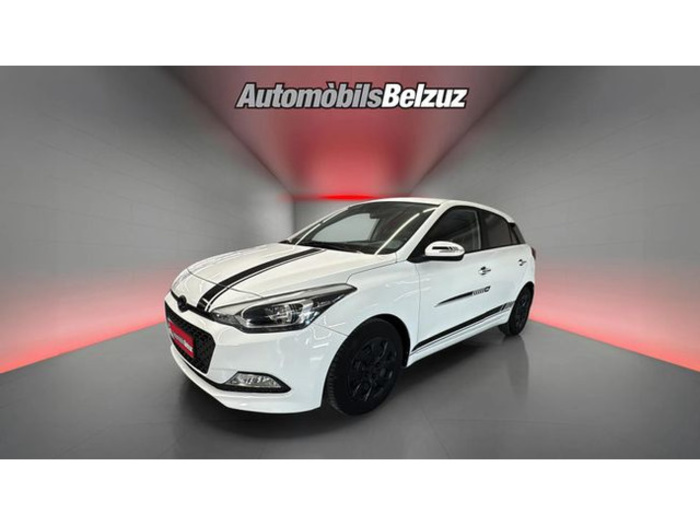 Hyundaii20 1.4 CRDI BlueDrive Essence 66 kW (90 CV) Vehículo usado en Barcelona - 1 Hyundaii20 1.4 CRDI BlueDrive Essence 66 kW (90 CV) Vehículo usado en Barcelona - 1