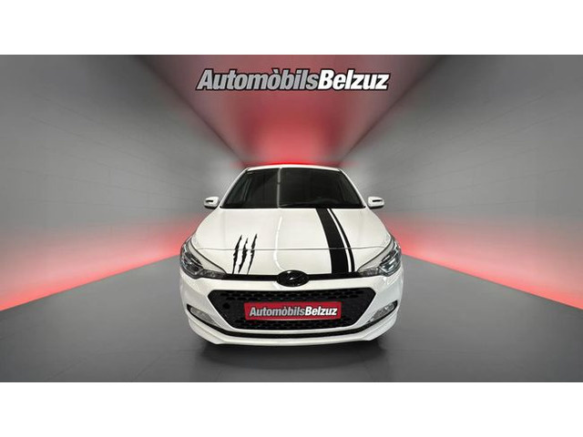 Hyundaii20 1.4 CRDI BlueDrive Essence 66 kW (90 CV) Vehículo usado en Barcelona - 2