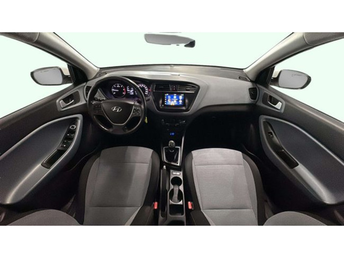Hyundaii20 1.4 CRDI BlueDrive Essence 66 kW (90 CV) Vehículo usado en Barcelona - 7 Hyundaii20 1.4 CRDI BlueDrive Essence 66 kW (90 CV) Vehículo usado en Barcelona - 7
