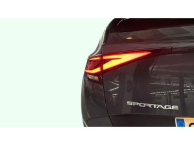 Kia Sportage 1.6 T-GDi MHEV Drive 4x2 110 kW (150 CV) Kia Sportage 1.6 T-GDi MHEV Drive 4x2 110 kW (150 CV)