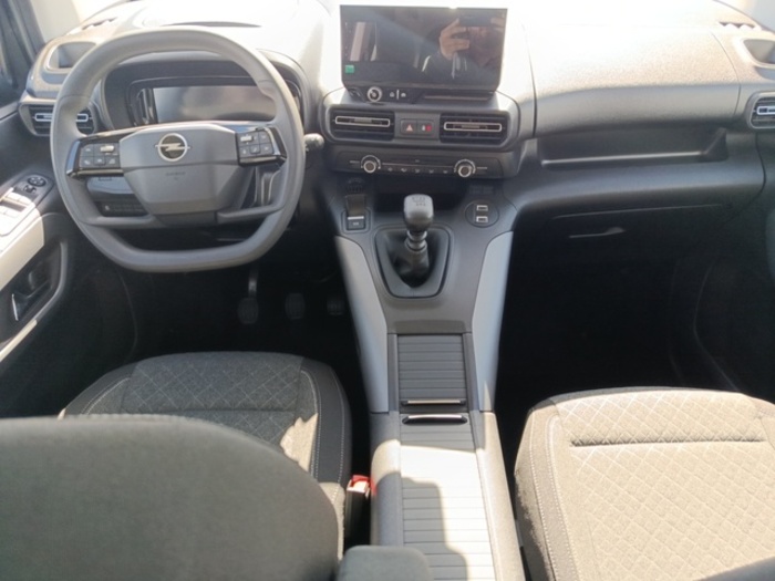 Opel Combo Combi 1.5 Td S/S 74 kW (100 CV) KM0 en Las Palmas - 10 Opel Combo Combi 1.5 Td S/S 74 kW (100 CV) KM0 en Las Palmas - 10