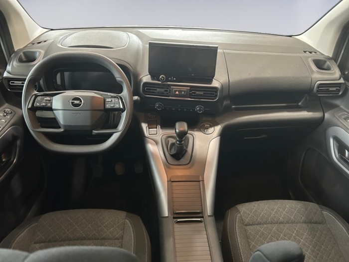 Opel Combo Combi 1.5 Td S/S 74 kW (100 CV) KM0 en Las Palmas - 11 Opel Combo Combi 1.5 Td S/S 74 kW (100 CV) KM0 en Las Palmas - 11