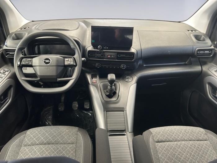 Opel Combo Combi 1.5 Td S/S 74 kW (100 CV) KM0 en Las Palmas - 11 Opel Combo Combi 1.5 Td S/S 74 kW (100 CV) KM0 en Las Palmas - 11