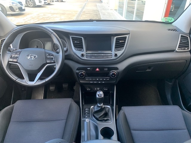 HyundaiTucson 1.7 CRDI BlueDrive Go! DCT 4x2 104 kW (141 CV) Vehículo usado en Barcelona - 9