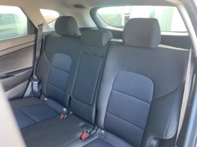 Hyundai Tucson 1.7 CRDI BlueDrive Go! DCT 4x2 104 kW (141 CV) Hyundai Tucson 1.7 CRDI BlueDrive Go! DCT 4x2 104 kW (141 CV)