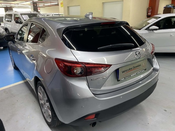 MazdaMazda 3 2.0 GE Luxury Safety AT 88 kW (120 CV) Vehículo usado en Barcelona - 2 MazdaMazda 3 2.0 GE Luxury Safety AT 88 kW (120 CV) Vehículo usado en Barcelona - 2