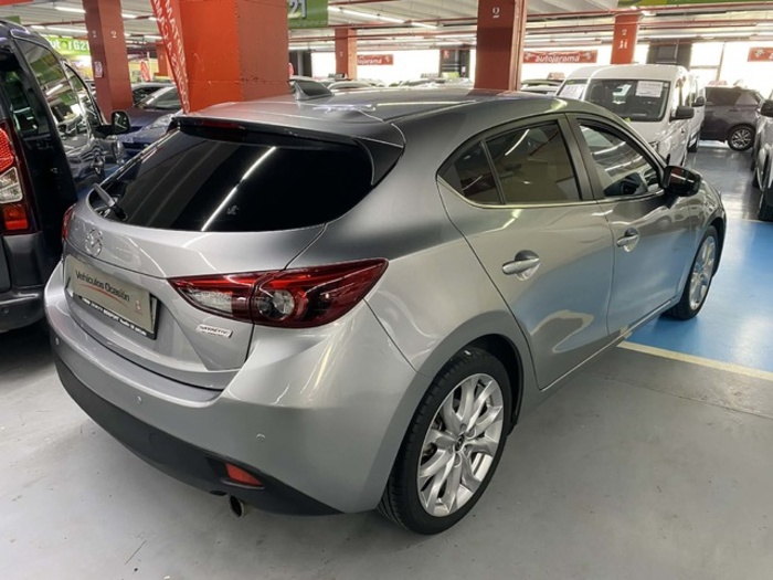 MazdaMazda 3 2.0 GE Luxury Safety AT 88 kW (120 CV) Vehículo usado en Barcelona - 4 MazdaMazda 3 2.0 GE Luxury Safety AT 88 kW (120 CV) Vehículo usado en Barcelona - 4
