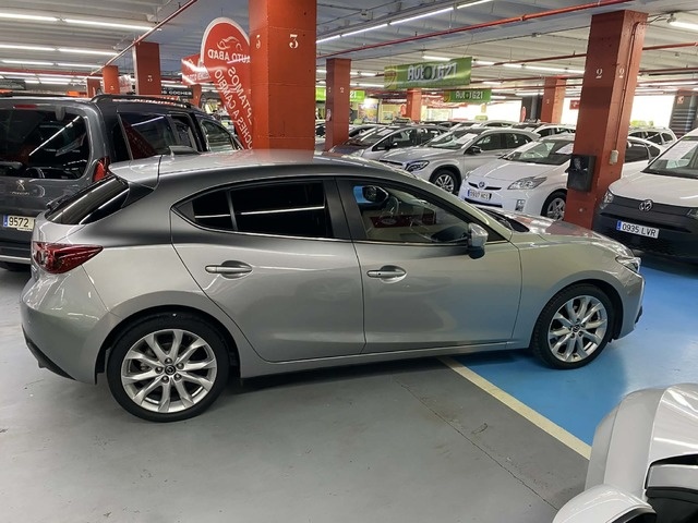 MazdaMazda 3 2.0 GE Luxury Safety AT 88 kW (120 CV) Vehículo usado en Barcelona - 6