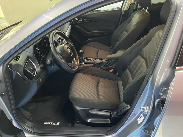 MazdaMazda 3 2.0 GE Luxury Safety AT 88 kW (120 CV) Vehículo usado en Barcelona - 9