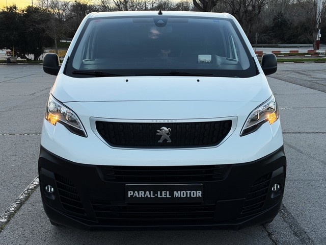 PeugeotExpert Combi BlueHDi 100 S&S Standard 75 kW (102 CV) Vehículo usado en Barcelona - 5