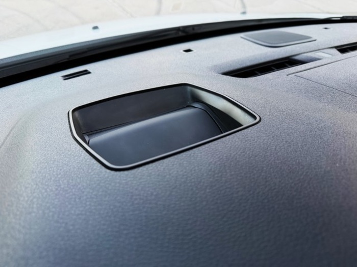 PeugeotExpert Combi BlueHDi 100 S&S Standard 75 kW (102 CV) Vehículo usado en Barcelona - 11 PeugeotExpert Combi BlueHDi 100 S&S Standard 75 kW (102 CV) Vehículo usado en Barcelona - 11