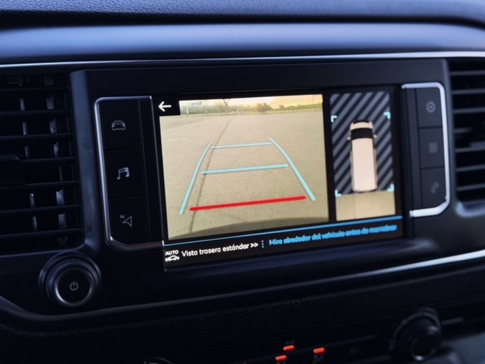 PeugeotExpert Combi BlueHDi 100 S&S Standard 75 kW (102 CV) Vehículo usado en Barcelona - 20 PeugeotExpert Combi BlueHDi 100 S&S Standard 75 kW (102 CV) Vehículo usado en Barcelona - 20