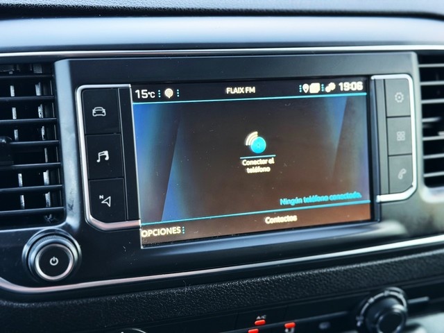 PeugeotExpert Combi BlueHDi 100 S&S Standard 75 kW (102 CV) Vehículo usado en Barcelona - 24