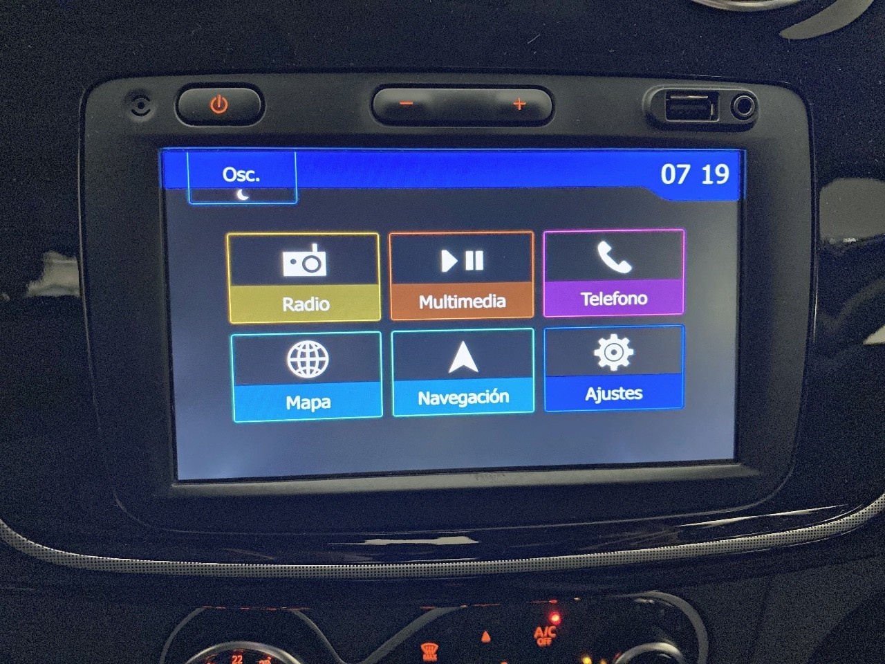 Dacia Sandero Serie Limitada Xplore Blue dCi 70 kW (95 CV) - 7