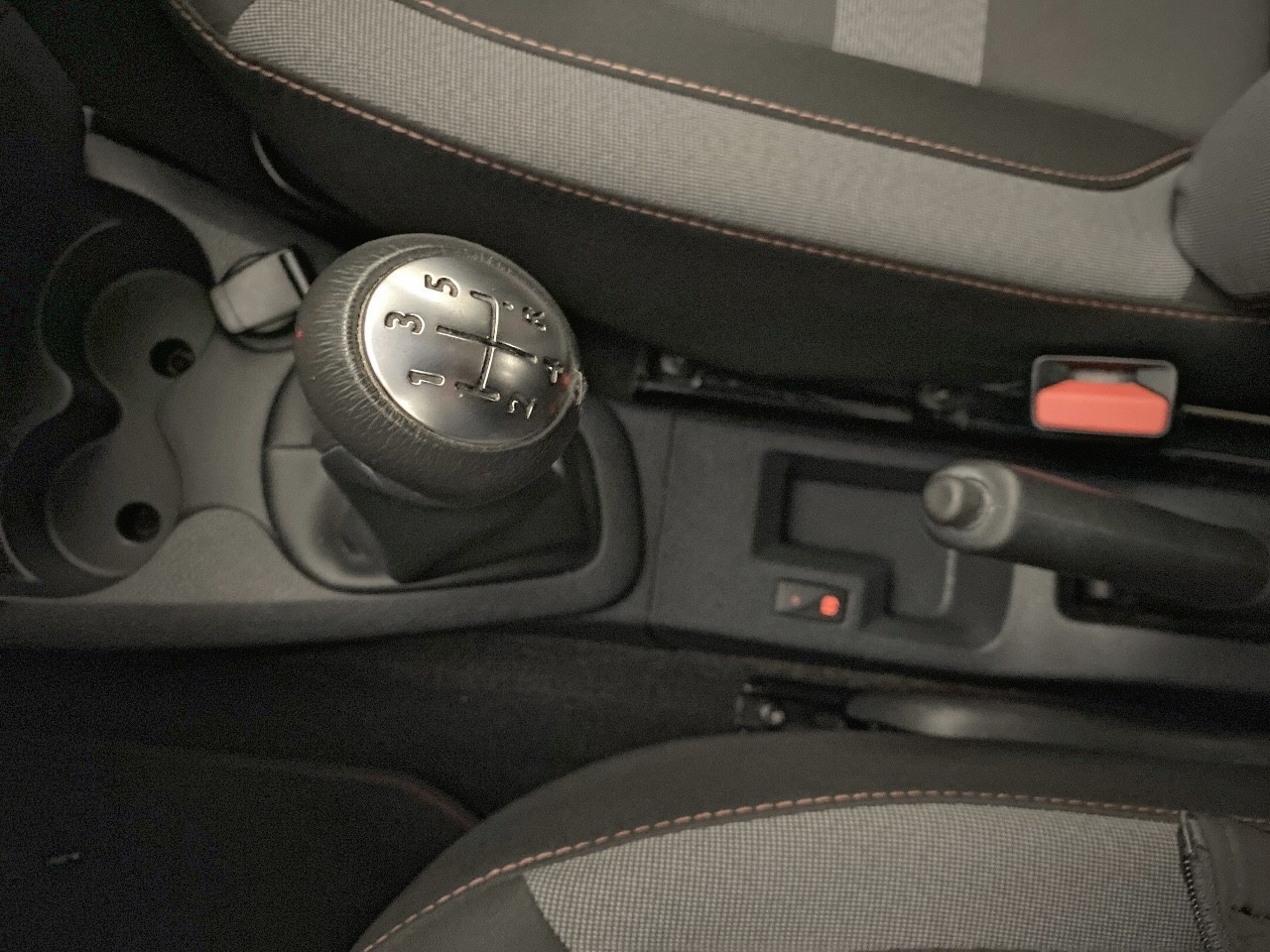 Dacia Sandero Serie Limitada Xplore Blue dCi 70 kW (95 CV) - 8