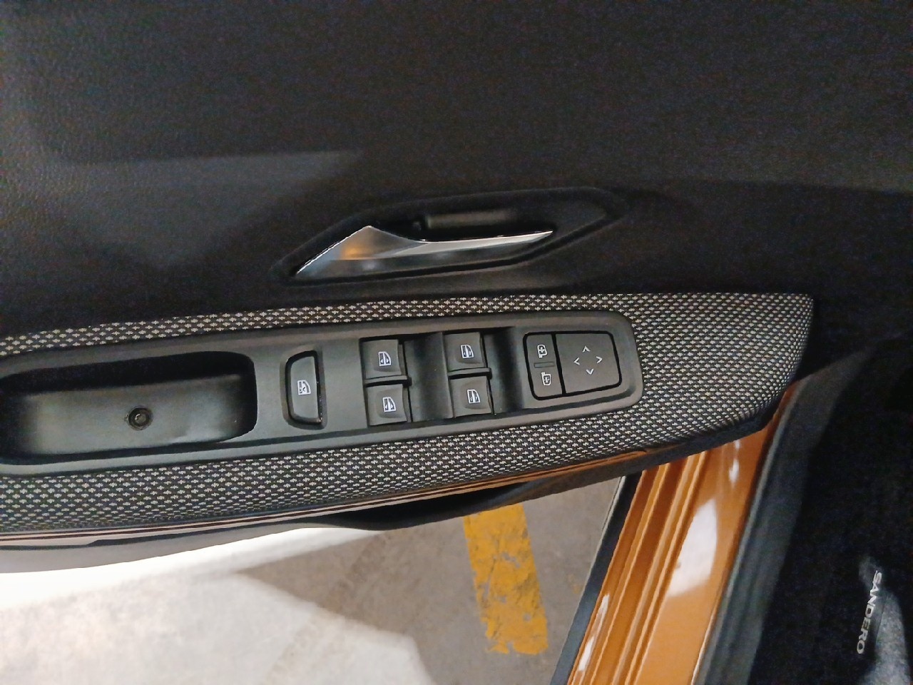 Dacia Sandero Stepway Comfort TCe 67 kW (91 CV) - 14