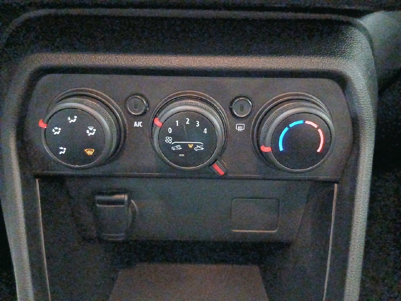 Dacia Sandero Stepway Comfort TCe 67 kW (91 CV) - 16