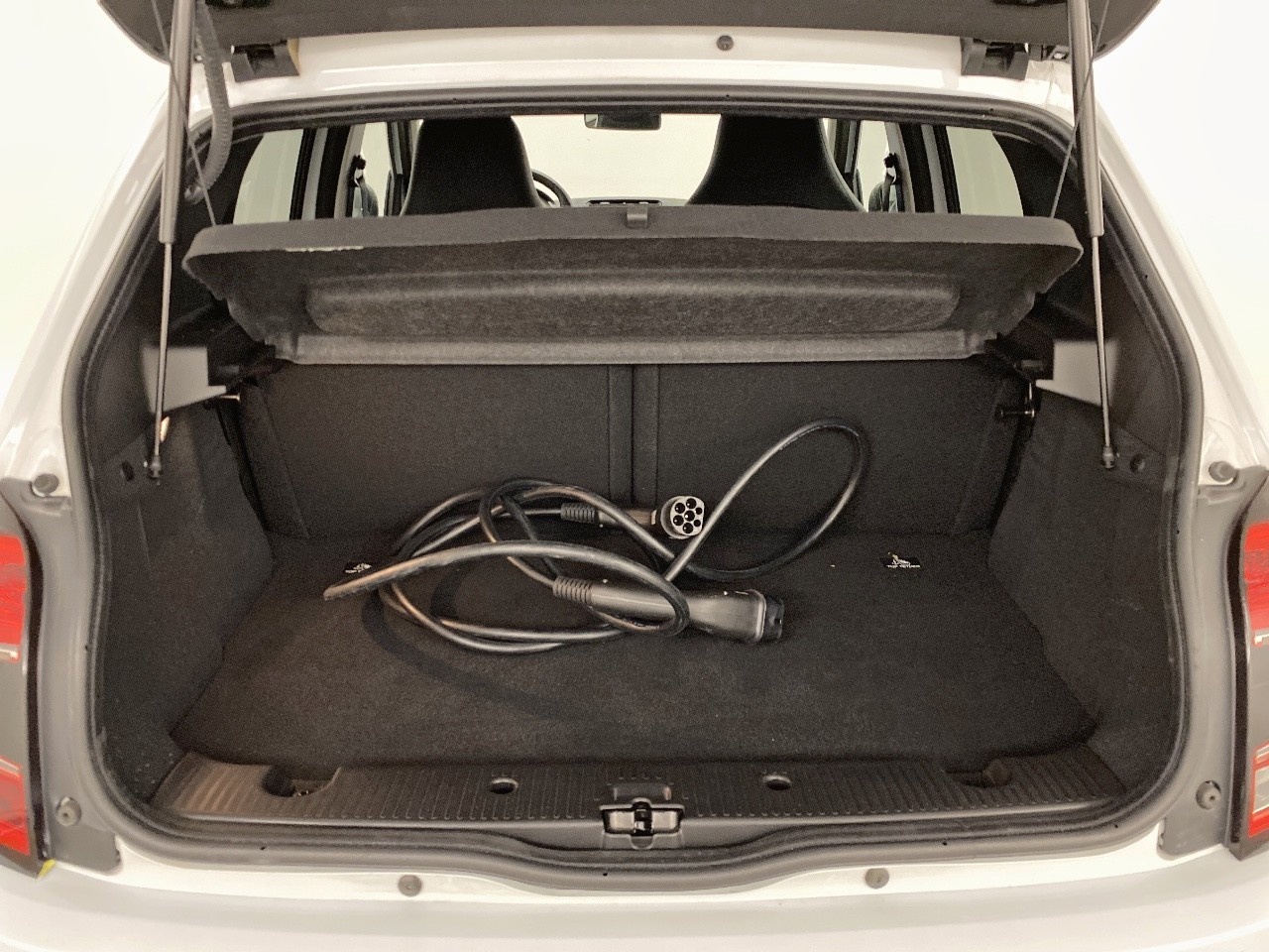 Renault Twingo R80 batería 20kWh 60 kW (81 CV) - 12