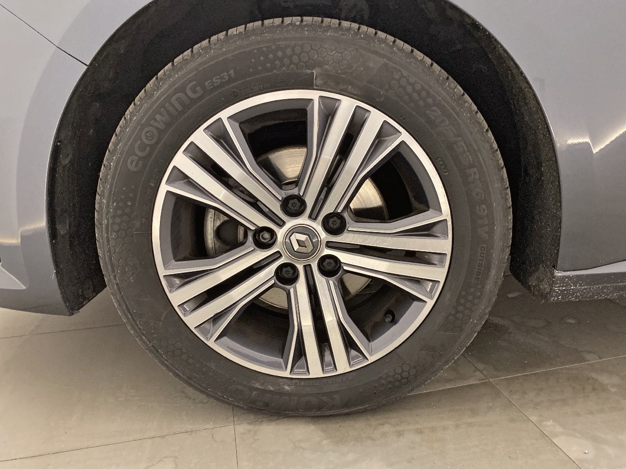 Renault Megane Zen Blue dCi 85 kW (115 CV) - 10