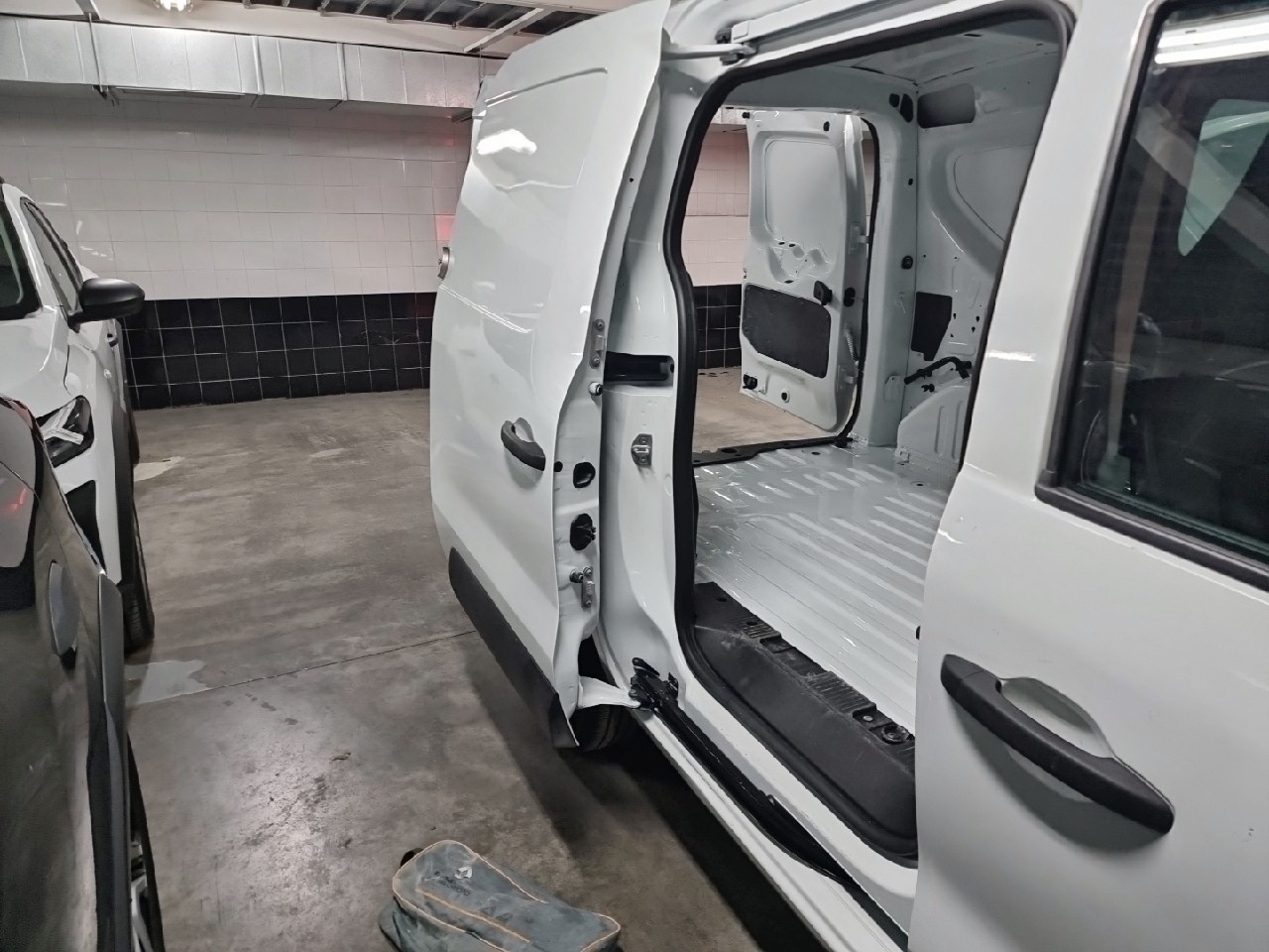 Renault Express Furgon Confort Blue dCi 55 kW (75 CV) - 13