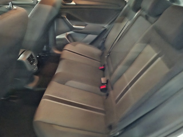 VolkswagenT-Roc Advance 1.5 TSI 110 kW (150 CV) DSG Vehículo usado en Barcelona - 4