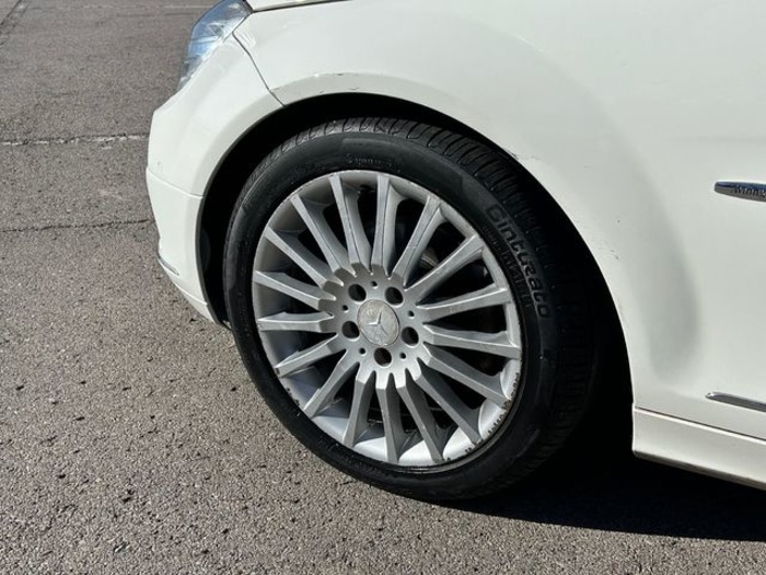 Mercedes-BenzClase C C 200 K Avantgarde 135 kW (184 CV) Vehículo usado en Barcelona - 13 Mercedes-BenzClase C C 200 K Avantgarde 135 kW (184 CV) Vehículo usado en Barcelona - 13