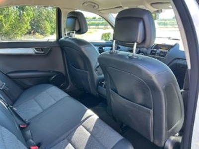 Mercedes-Benz Clase C C 200 K Avantgarde 135 kW (184 CV) Mercedes-Benz Clase C C 200 K Avantgarde 135 kW (184 CV)