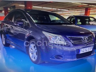 Toyota Avensis 2.0 D-4D Advance 93 kW (126 CV) Toyota Avensis 2.0 D-4D Advance 93 kW (126 CV)