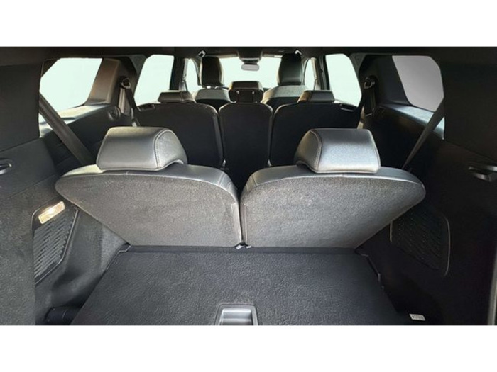 Peugeot5008 Hybrid 1.2 Allure eDCS6 100 kW (136 CV) Vehículo usado en Barcelona - 17 Peugeot5008 Hybrid 1.2 Allure eDCS6 100 kW (136 CV) Vehículo usado en Barcelona - 17