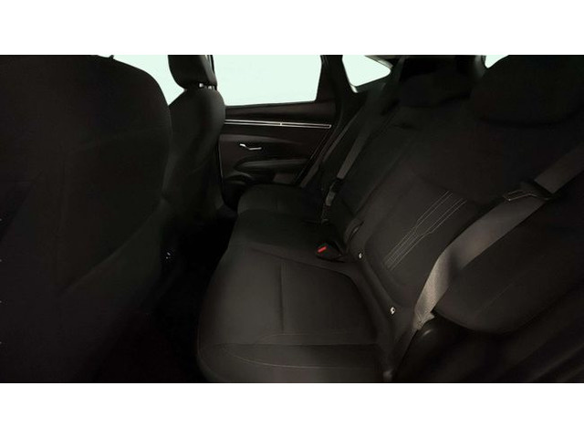 HyundaiTucson 1.6 CRDI 48V Maxx DCT 100 kW (136 CV) Vehículo usado en Barcelona - 11