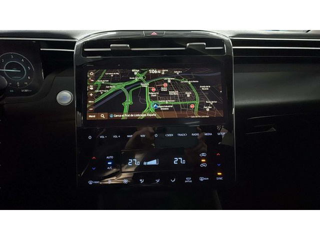 HyundaiTucson 1.6 CRDI 48V Maxx DCT 100 kW (136 CV) Vehículo usado en Barcelona - 17