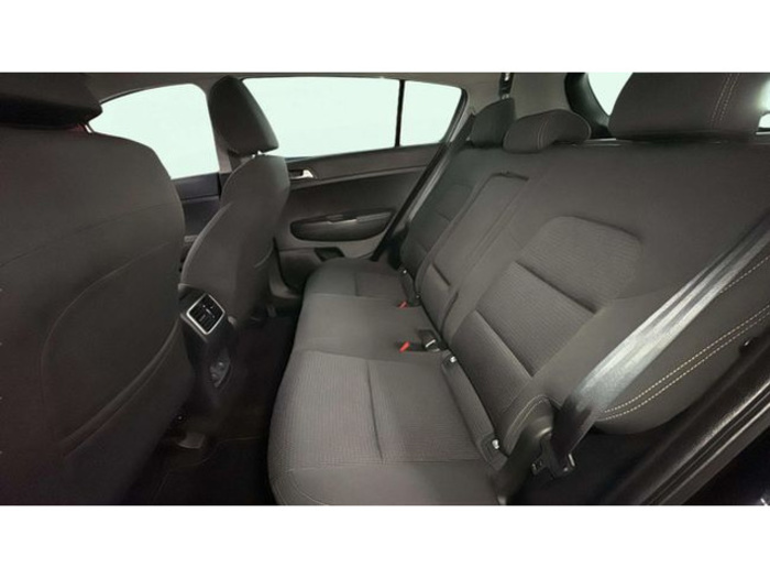 KiaSportage 1.6 GDi Basic 4x2 97 kW (132 CV) Vehículo usado en Barcelona - 10 KiaSportage 1.6 GDi Basic 4x2 97 kW (132 CV) Vehículo usado en Barcelona - 10