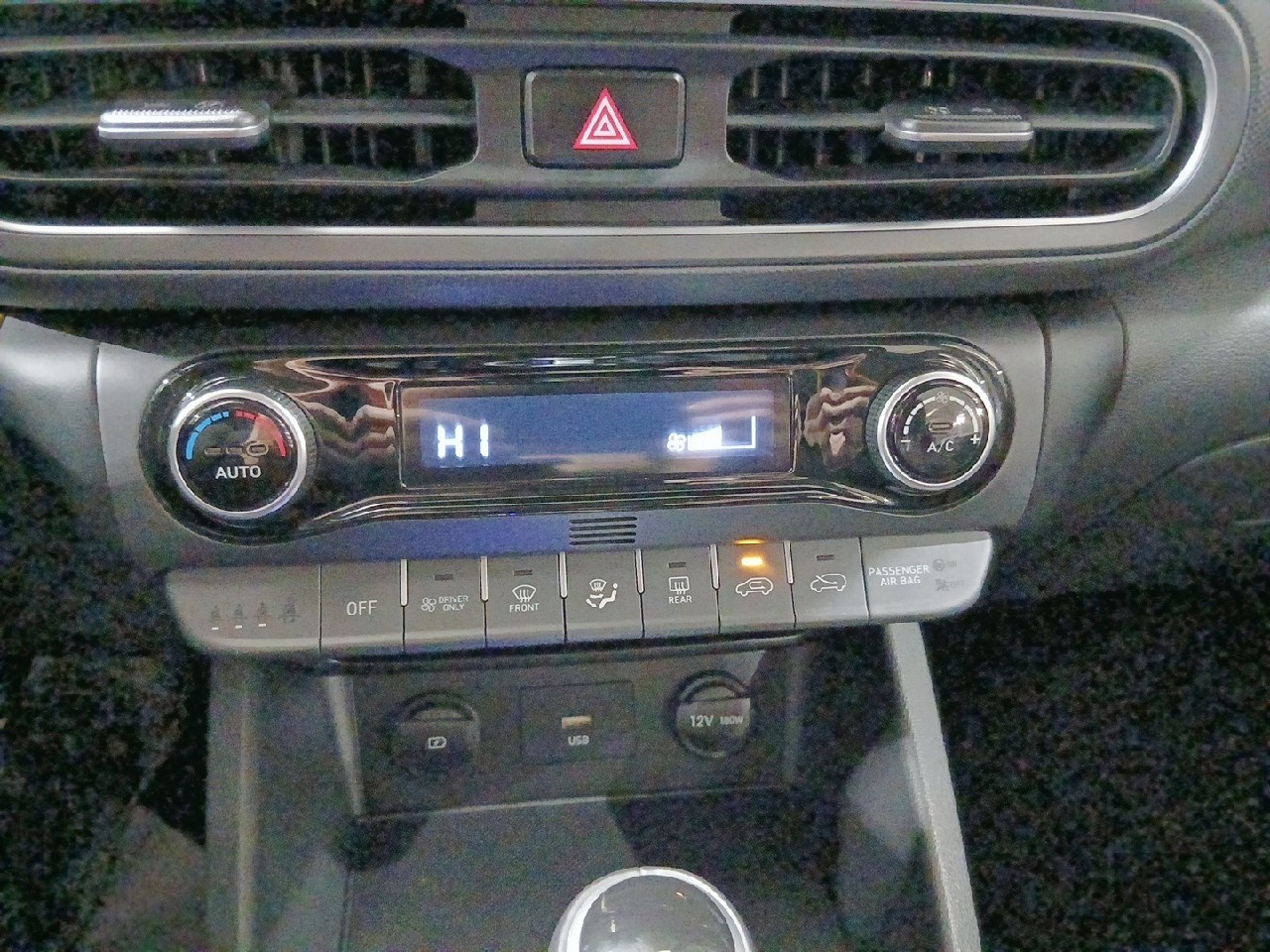 Hyundai Kona 1.6 GDI HEV Maxx DCT 104 kW (141 CV) - 14