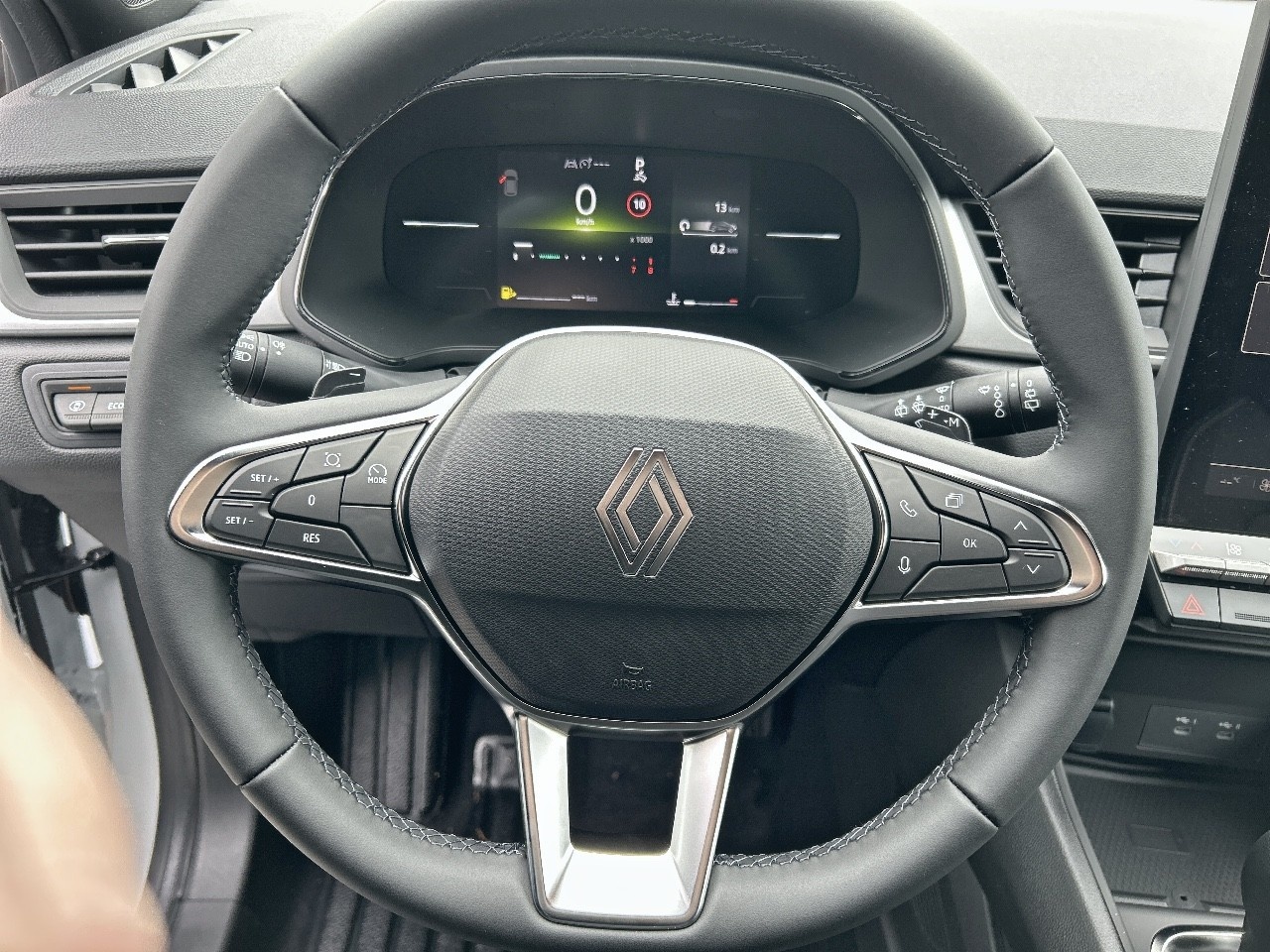 Renault Captur Evolution TCE 160 Mild Hybrid 118 kW (160 CV) EDC - 14